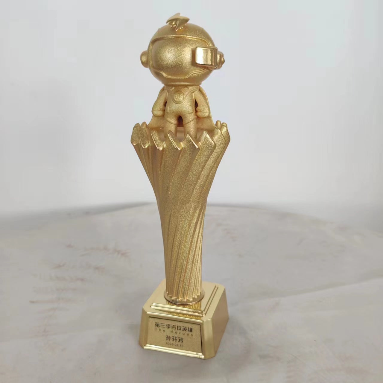 Trophy factory, trophy manufacturer, trophies, trophy customization, trophy ordering, custom metal trophies, trophy makers, alloy trophies, metal trophies, high-end trophies, electroplated trophies, ByteDance trophies, Douyin trophies