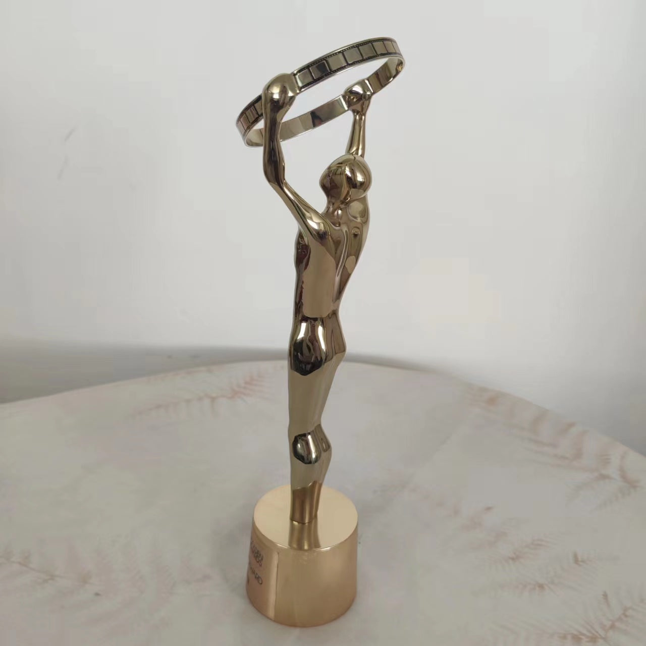 Trophy factory, trophy manufacturer, trophies, trophy customization, trophy ordering, custom metal trophies, trophy maker, alloy trophies, metal trophies, high-end trophies, movie trophies, TikTok trophies