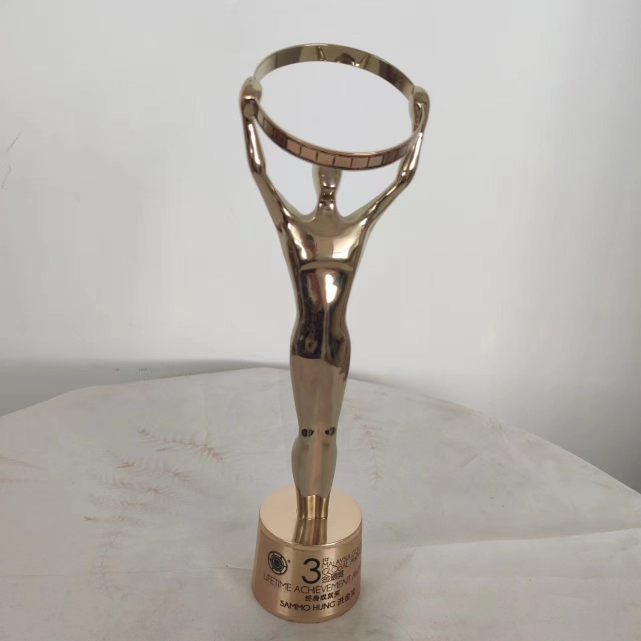 Trophy factory, trophy manufacturer, trophies, trophy customization, trophy ordering, custom metal trophies, trophy maker, alloy trophies, metal trophies, high-end trophies, movie trophies, TikTok trophies
