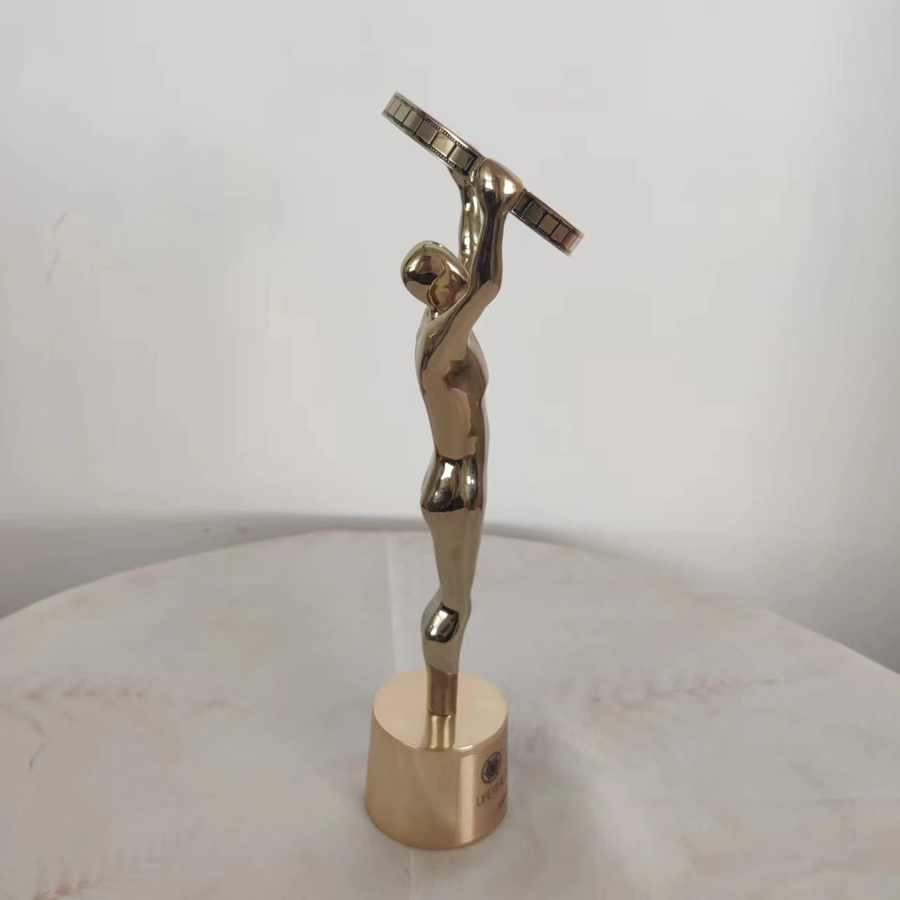 Trophy factory, trophy manufacturer, trophies, trophy customization, trophy ordering, custom metal trophies, trophy maker, alloy trophies, metal trophies, high-end trophies, movie trophies, TikTok trophies