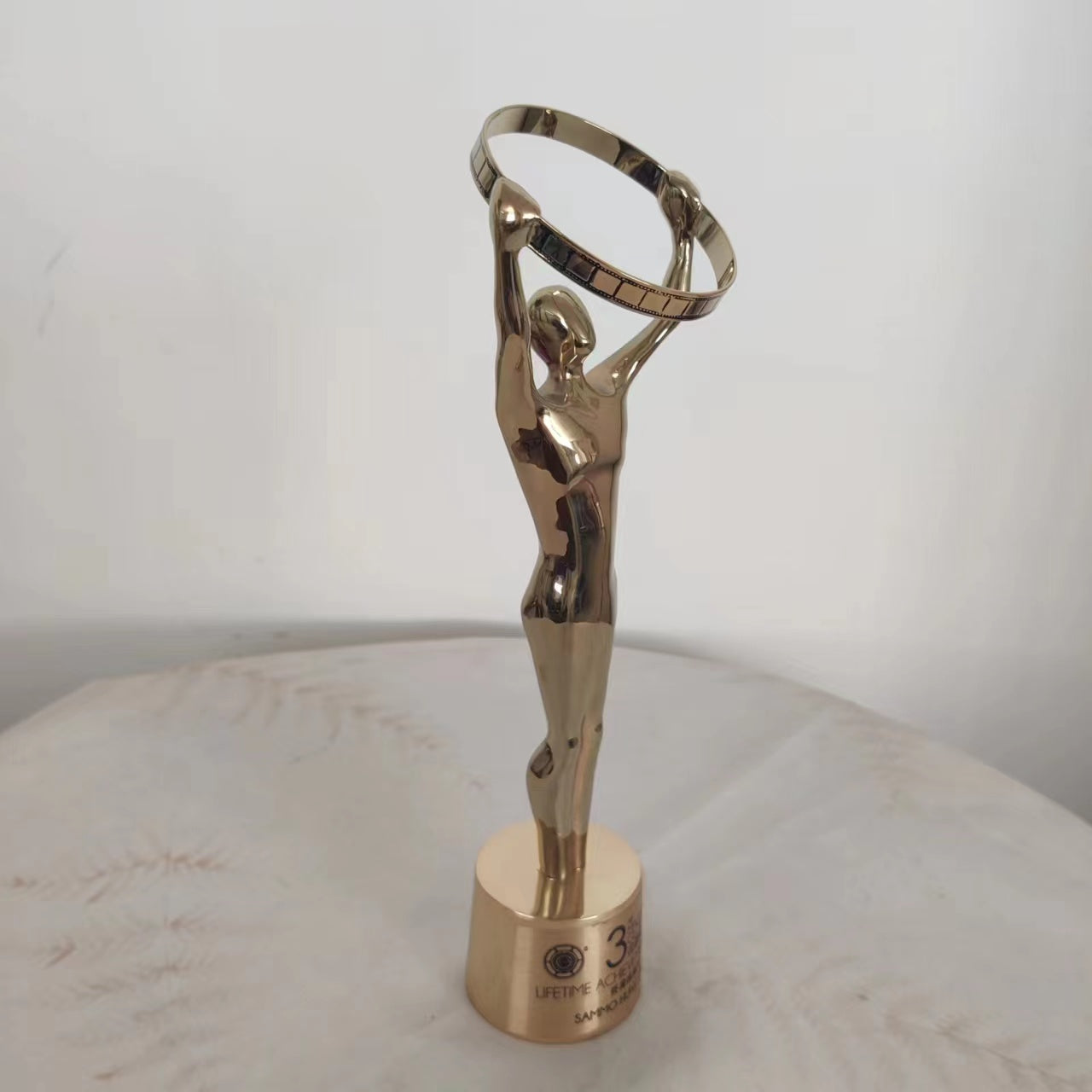 Trophy factory, trophy manufacturer, trophies, trophy customization, trophy ordering, custom metal trophies, trophy maker, alloy trophies, metal trophies, high-end trophies, movie trophies, TikTok trophies