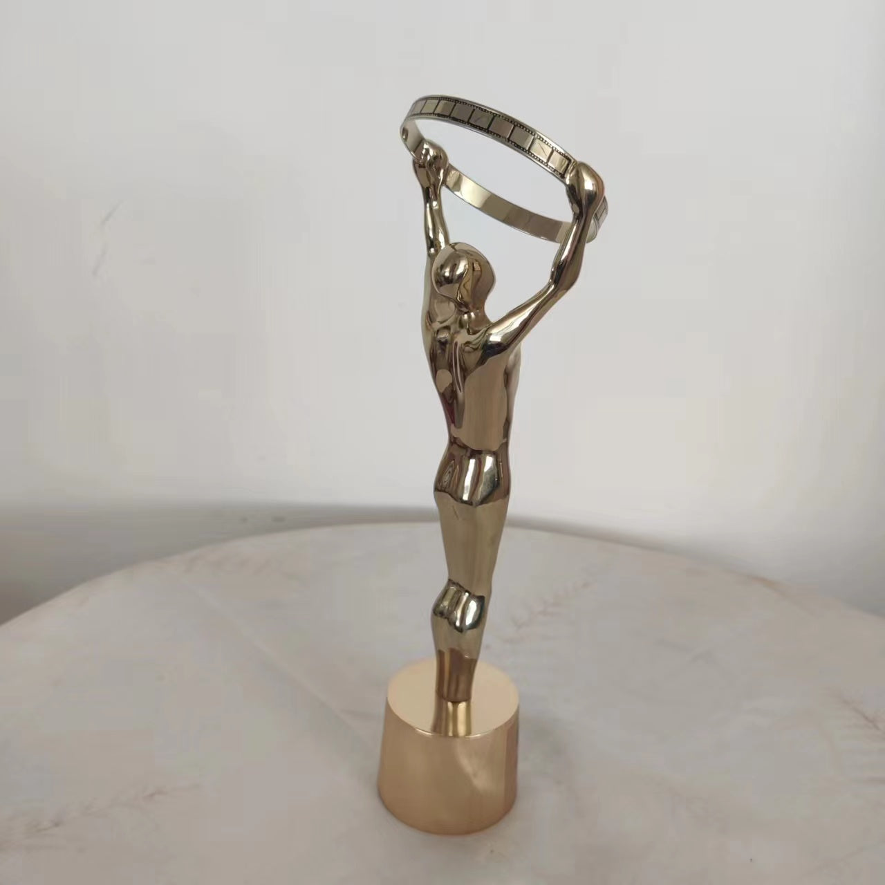 Trophy factory, trophy manufacturer, trophies, trophy customization, trophy ordering, custom metal trophies, trophy maker, alloy trophies, metal trophies, high-end trophies, movie trophies, TikTok trophies