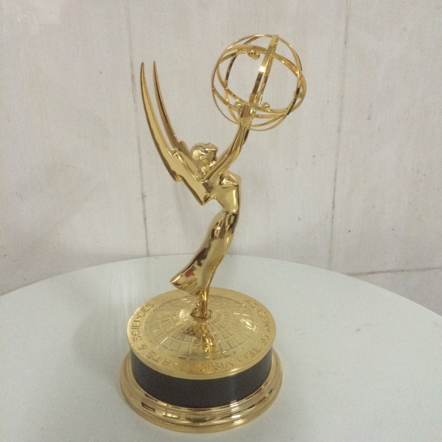 Emmy Awards Trophy Factory, Trophy Manufacturer, Trophy Producer, Trophy Wholesale, Custom Metal Trophy, Annual Ceremony Trophy, Annual Meeting Trophy