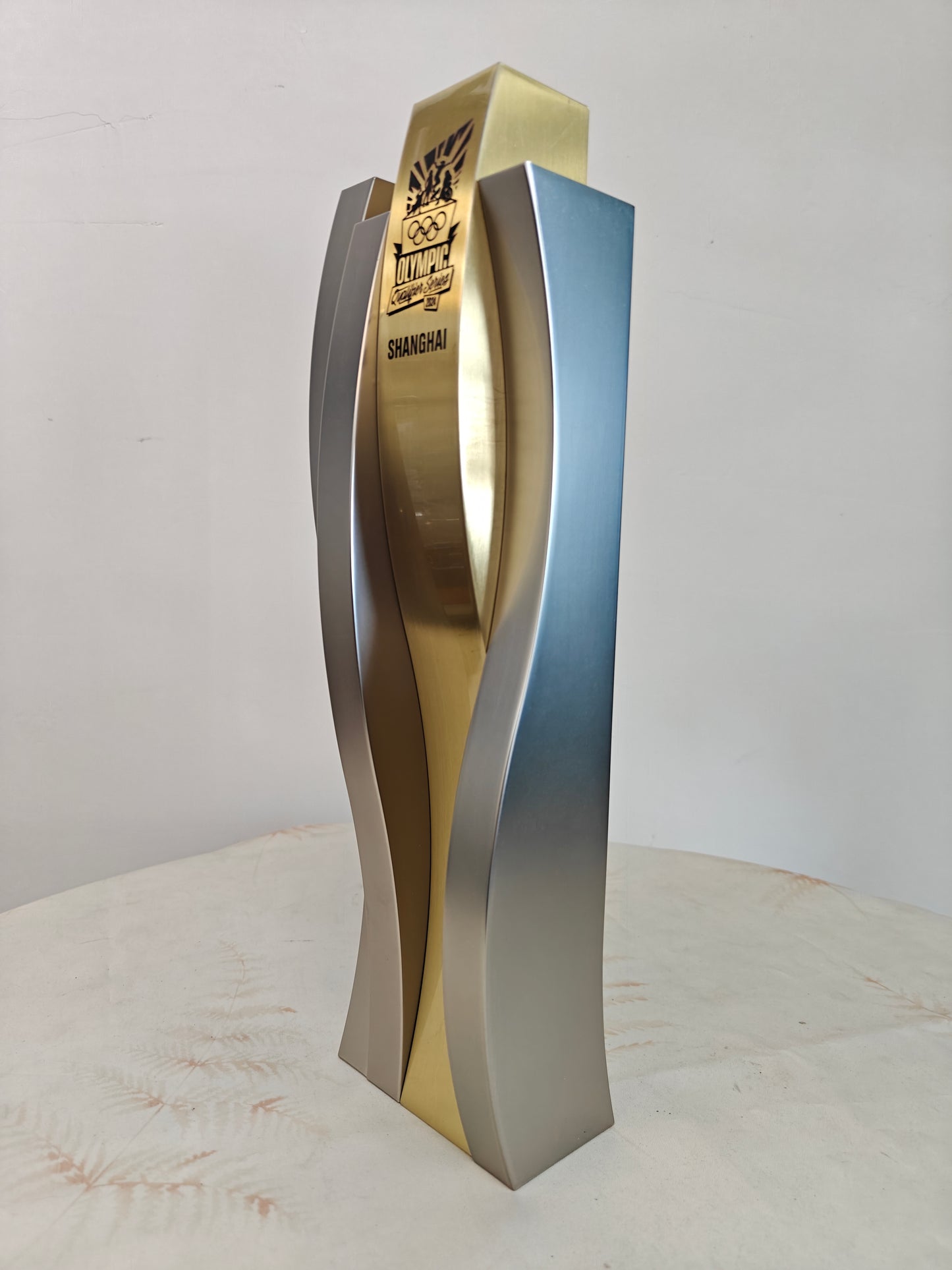 Olympic trophies, Games trophies, International competition trophies, Sports event trophies, Trophy factories, Custom trophy manufacturers, Wholesale trophy factories, Trophy customization, Trophy ordering, Trophy purchase, Trophy manufacturers