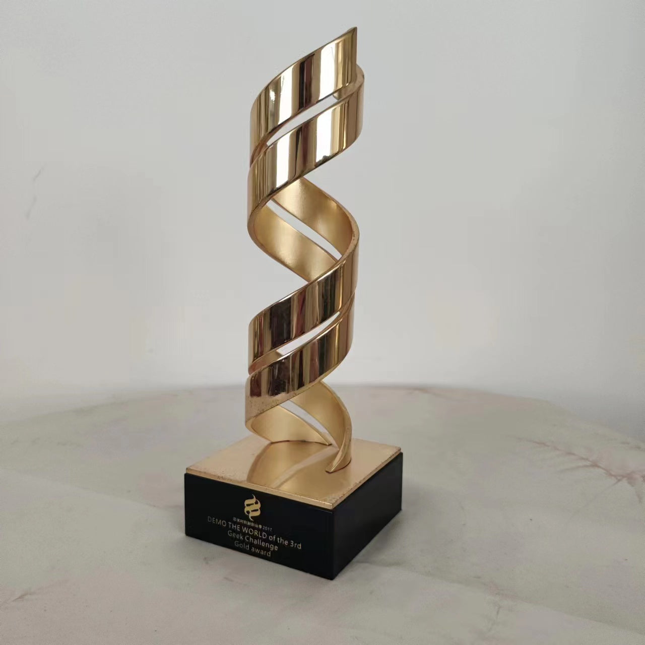 Trophy factory, trophy manufacturer, trophies, trophy customization, trophy ordering, custom metal trophies, trophy makers, alloy trophies, abstract trophies, high-end trophies