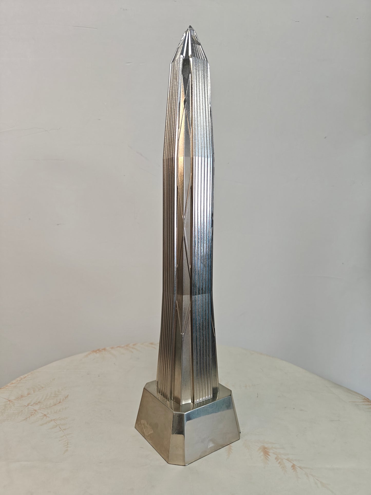 Trophy processing factory, trophy manufacturer, trophies, trophy customization, trophy ordering, custom metal trophies, trophy maker, zinc alloy trophies, electroplated trophies, abstract trophies