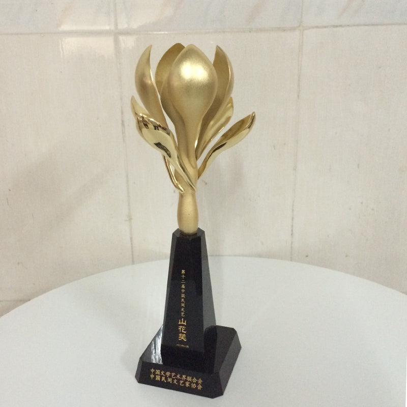 Trophy factory, trophy manufacturer, trophies, trophy customization, trophy ordering, custom metal trophies, trophy makers, alloy trophies, variegated trophies, high-end trophies