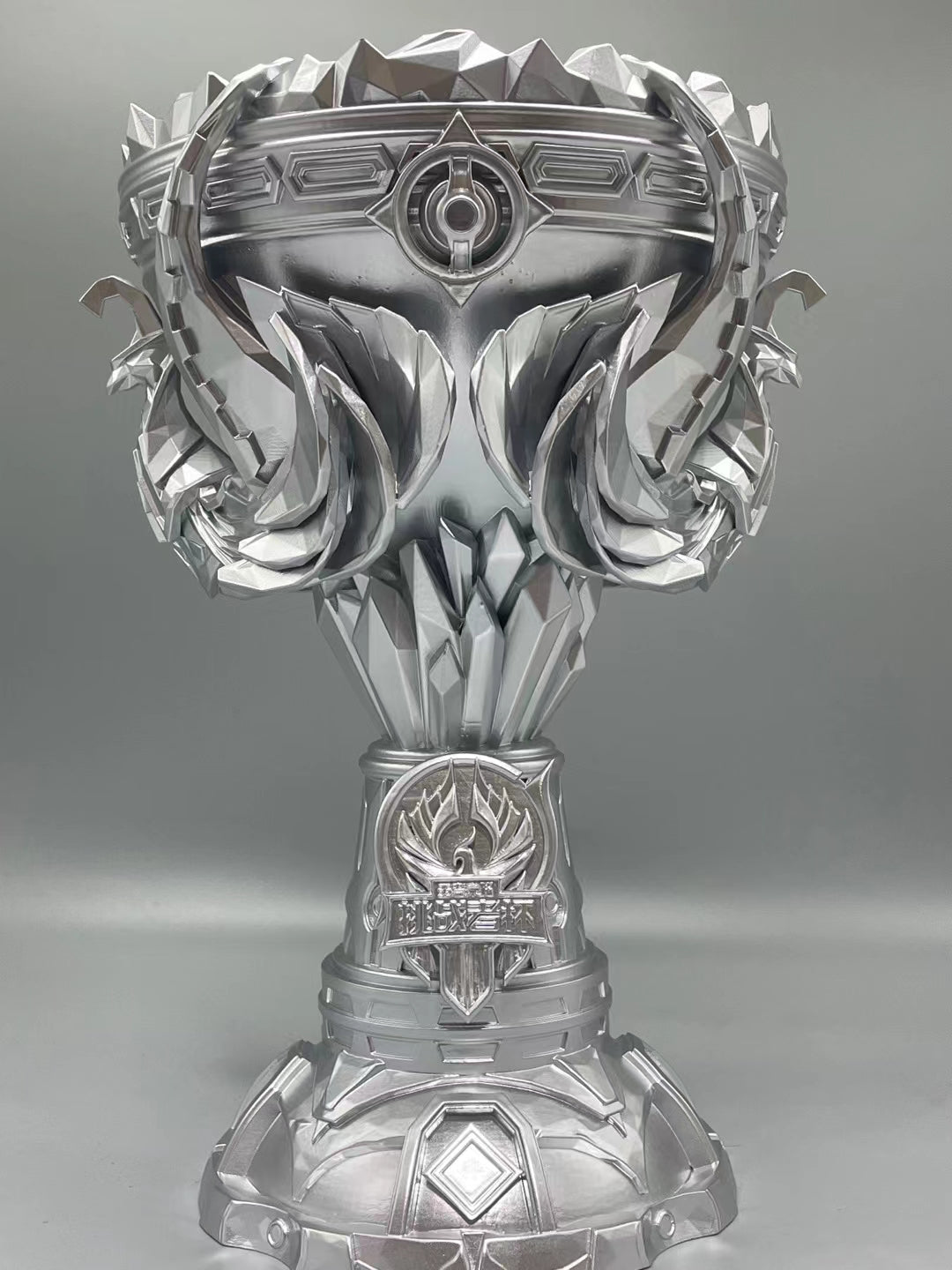 League of Legends trophies, Honor of Kings trophies, FMVP trophies, esports tournament trophies, Summoner's Championship trophies, KPL trophies, LPL trophies, S15 trophies, M7 trophies, trophy factory, custom trophies, trophy factory direct sales.